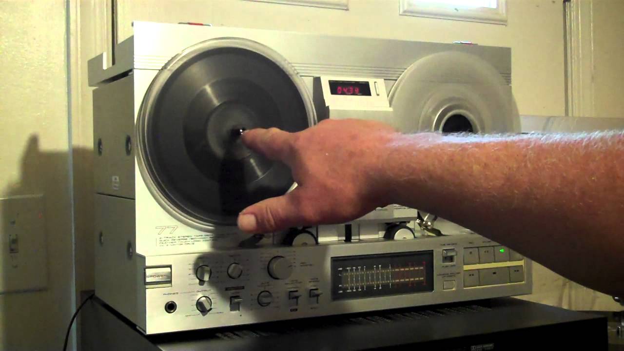 AKAI GX77 Reel to Reel Tape Deck. Fully Working, Nearly scratch Free