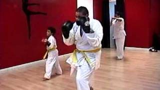 Kivuli Ngumi Shadow Boxing Walex