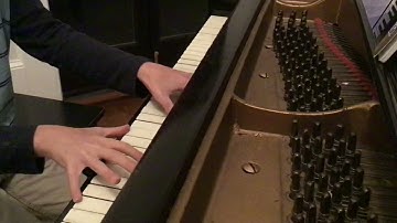 Kurzgesagt - In a Nutshell intro theme but it played on the piano