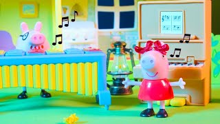 Peppa Pig va à un concert de musique ! Vidéos avec des jouets pour les tout-petits et les enfants