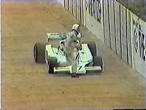 1977 - Tom Pryce crash live broadcast TV - Kyalami circuit