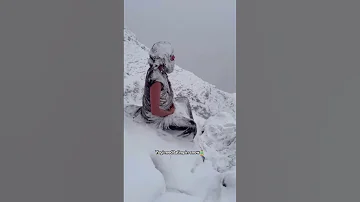 Yogi Meditating In Snow Viral Video Shorts Shortsfeed Viral Yogi Meditation Snow Trending 