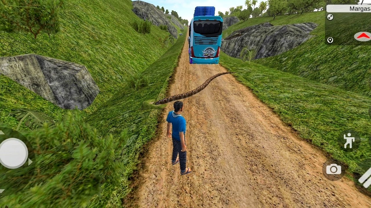 KILLED A ANACONDA SNAKE bus Simulator Indonesia bussid Killed a anaconda snake bus simulator indonesia bussid