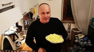 GULASCHSUPPE DELL' ALTO ADIGE EPISODIO N.2: LA CUCINA DEGLI OPERA-TORI IN QUARANTENA