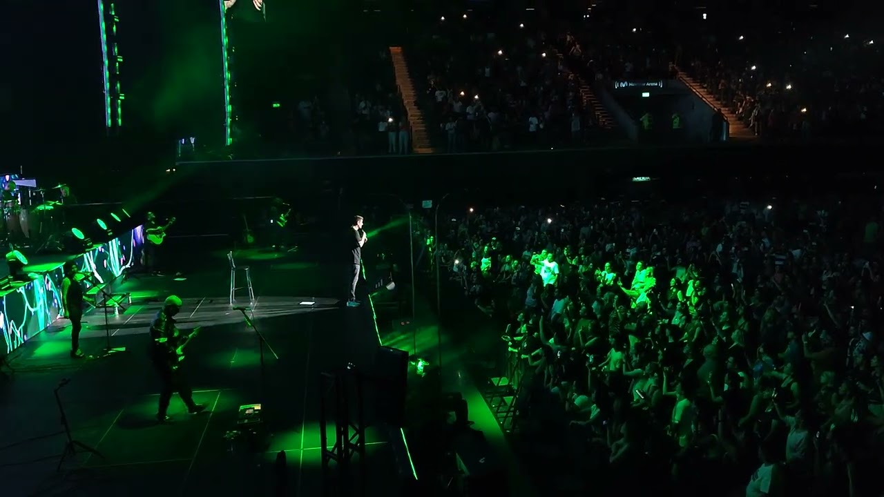 Melendi - Tu Jardín Con Enanitos (En Vivo) en el Movistar Arena | Argentina 02.03.24