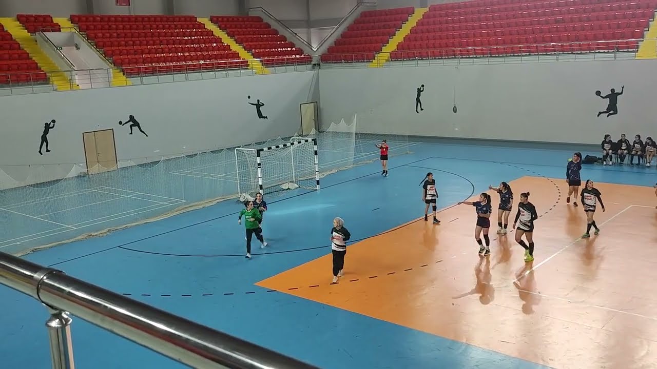 Batman Spor Lisesi - Van Spor Lisesi (2025 Okul Sporları Hentbol Türkiye Yarı Finalleri)
