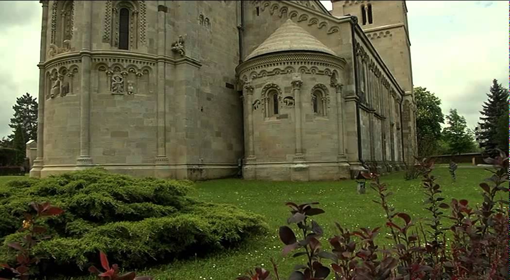 800 ÉVES A JÁKI TEMPLOM