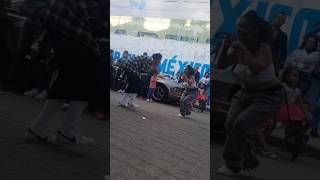 Se Armo La Fiesta En El Barrio