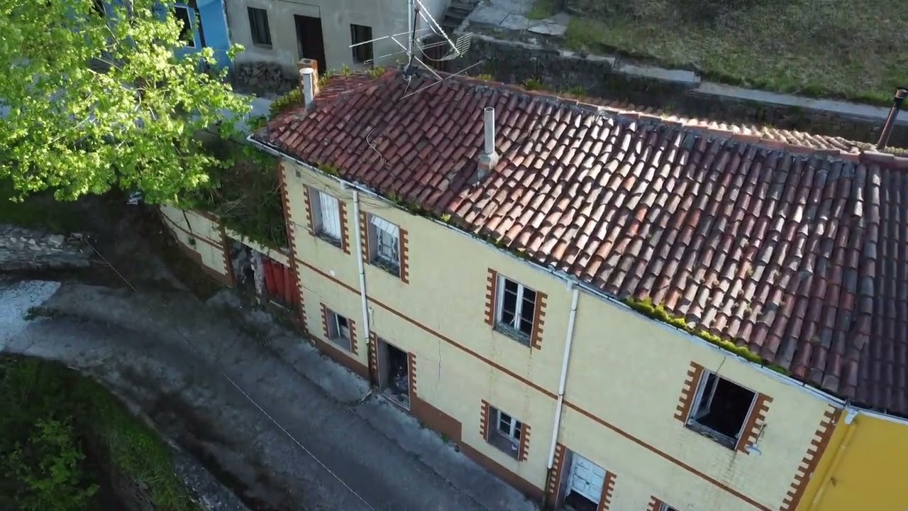 Casa en Venta en Fuente les Roces, San Martin del Rey Aurelio