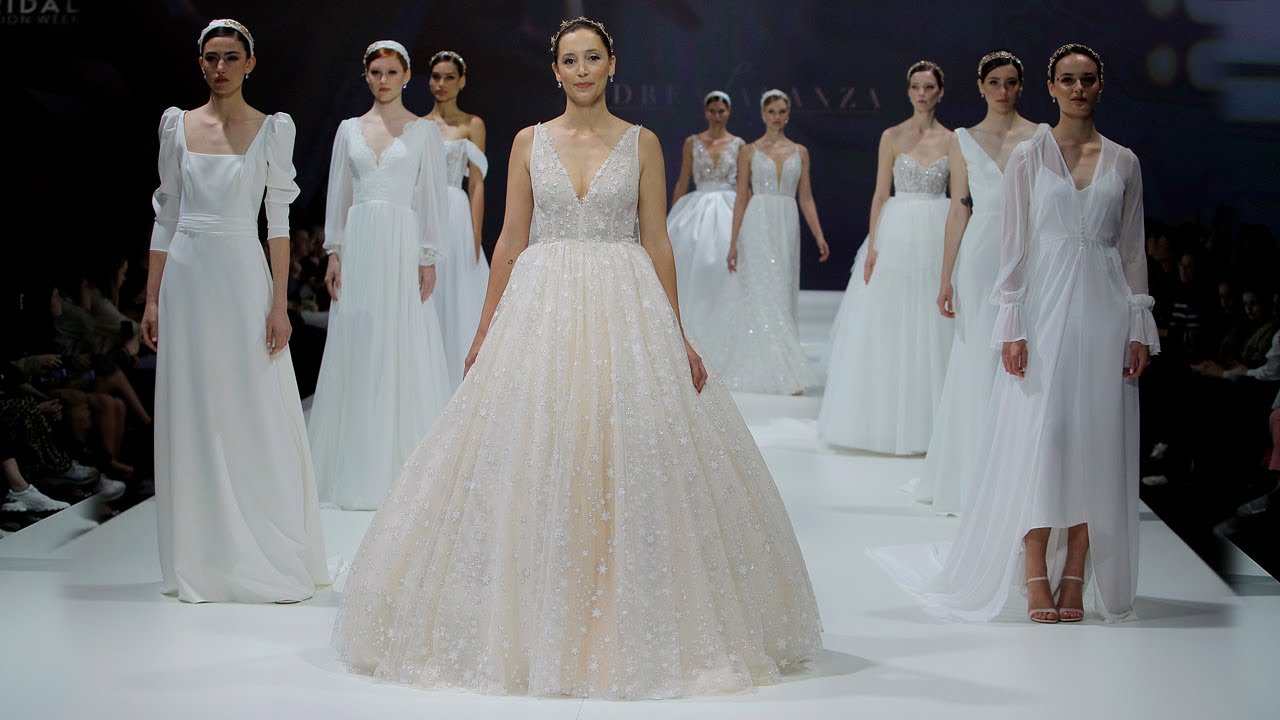 Andrea Lalanza Bridal Spring 2023 | Barcelona Bridal Fashion Week