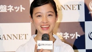 橋本環奈　「似合っていますか？」 