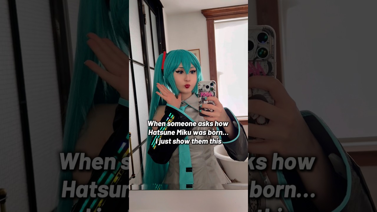The beginning of a legend 🩵 #hatsunemiku #hatsunemikucosplay #vocaloid #vocaloidcosplay #miku