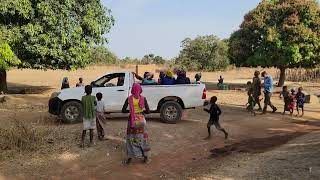 Mali Siby Bride Leaves village Dyoula Fondo