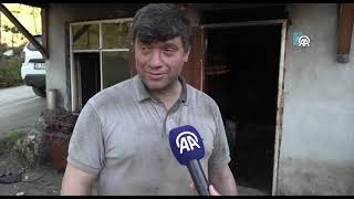 Rizeli Vatandaş Baba Mesleği Demirciliği Eşinin Desteğiyle Sürdürüyor