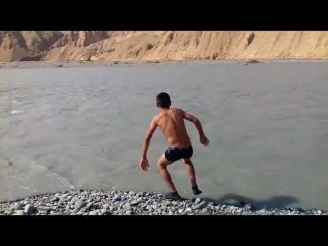 Очень страшное река в Таджикистане