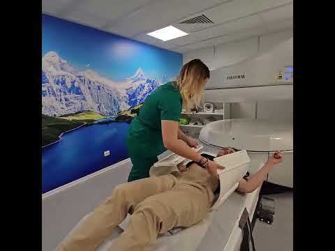 Video: Cum să suporti o scanare RMN (cu imagini)