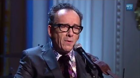 Elvis Costello Plays Penny Lane for Sir Paul at th...