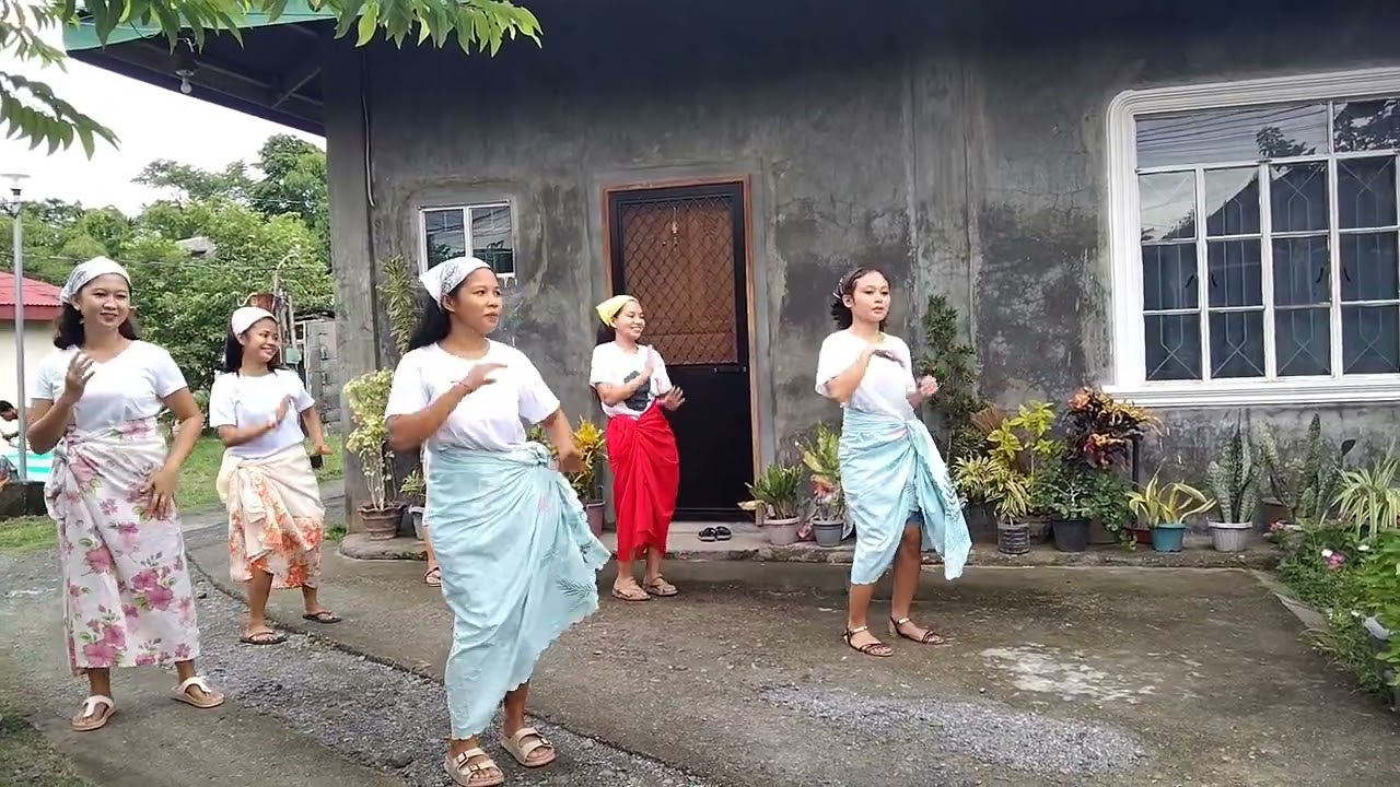 MODERN FOLK DANCE