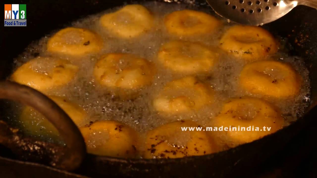 Vada Recipe | Garelu | How to Make Medu Vada | South Indian Recipe street food | STREET FOOD