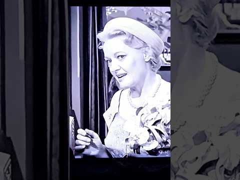 No Fun for Flora #shorts #twilightzone #short #rodserling #youtubeshorts #scifi #tv #casino #vegas