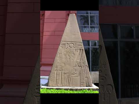 Cheops und der verschwundene Schlussstein?!