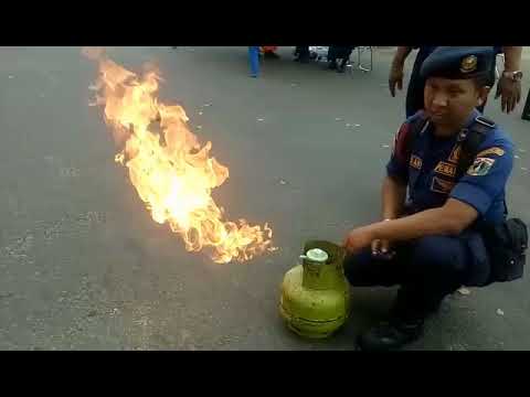 Video: Apa 3 cara memadamkan api?