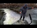 Рыбалка на хапуги по первому льду!