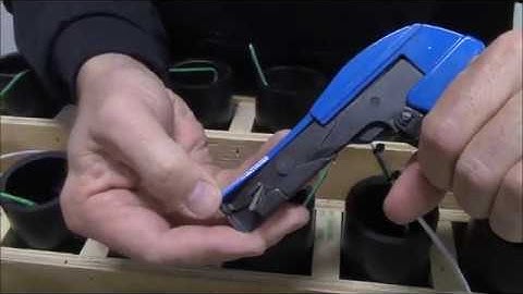 How to fuse fireworks! Zip Tie Method.