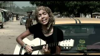 Nneka - Africans  [ReFugee187]