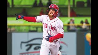 Louisville Bats score opening run vs Jumbo shrimp Bats feed