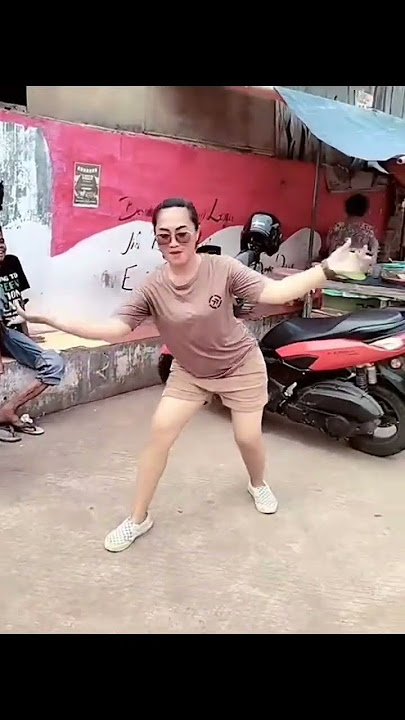 WANITA CANTIK PANDAI JAIPONGAN//manisha channel
