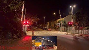 Night Mode alarms & RHTT at Cherry Hinton High Street Level Crossing, Cambridgeshire