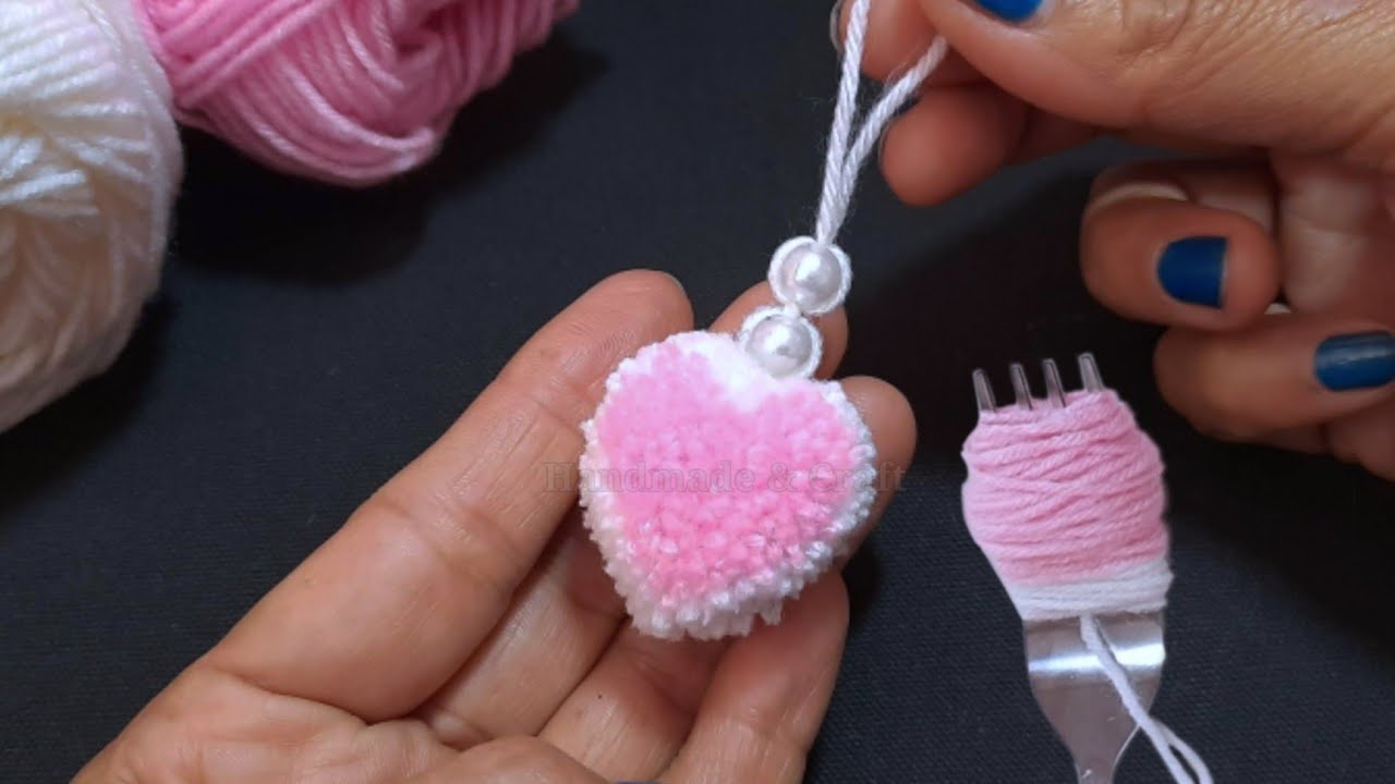 Super Easy Pom Pom Heart Making Idea with Fork | Amazing Valentine's ...