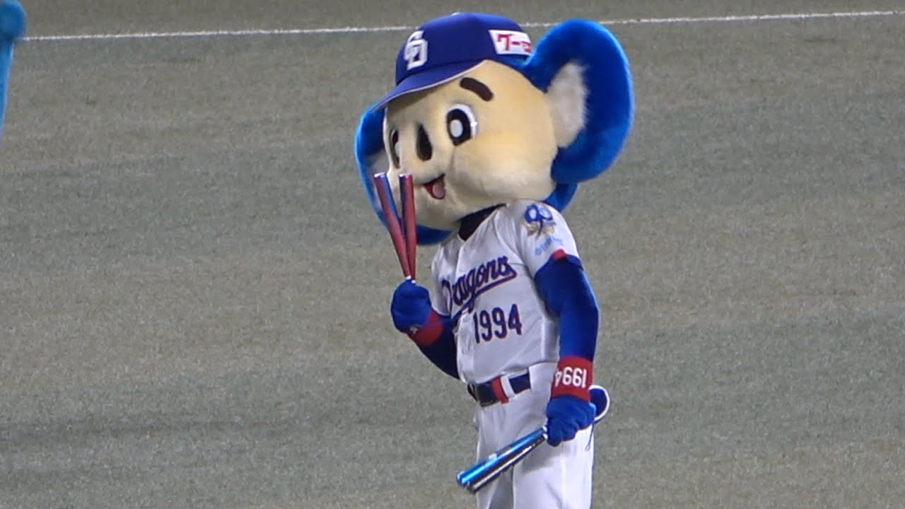 阿部ちゃんの応援歌に合わせてひげひげアピールしまくるドアラ！