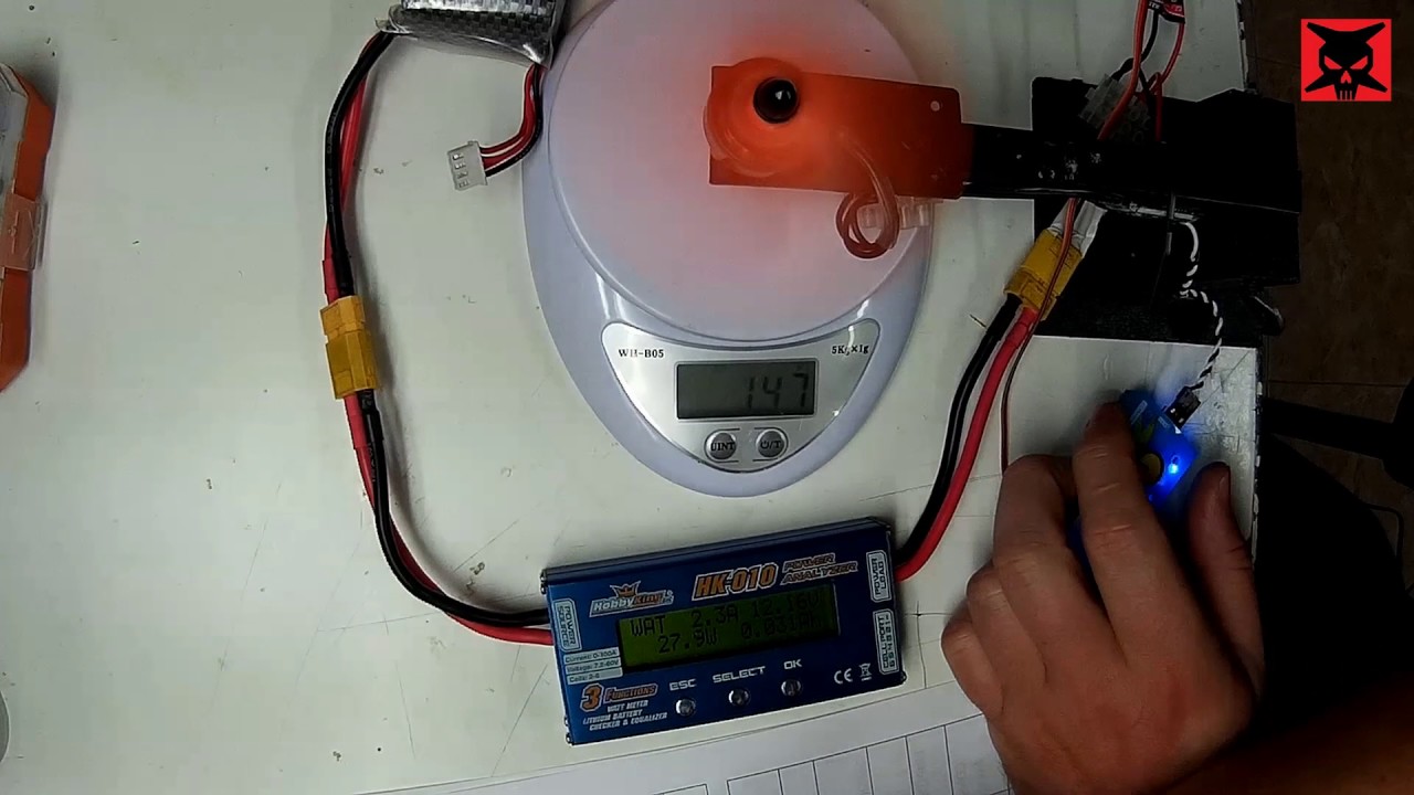 PRUEBA DE MOTORES Y HÉLICES