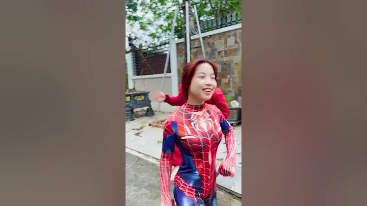 Spidergirrl uses Thor's hammer to help everyone and the ending is satisfying #shorts #funny #badguy