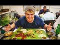 BANGALORE FOOD TOUR! South Indian Cuisine (DOSA + VADA + PURI + IDLI + BIRYANI) in Bengaluru, India