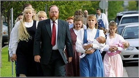 Should Polygamy be Legalized?