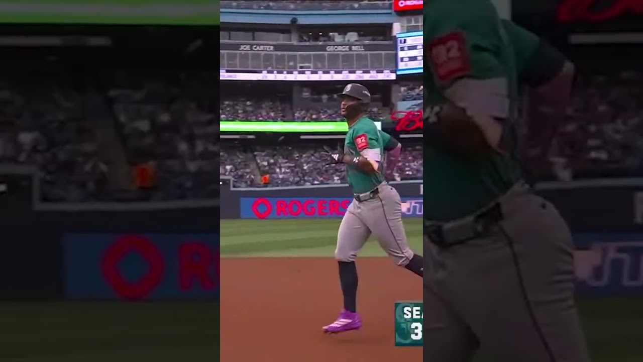 WATCH: THAT'S OUTTA HERE! #mlb #baseball #sports #postseason