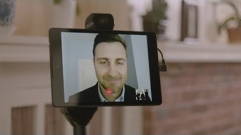 Roaming robot wants to upgrade your videochats