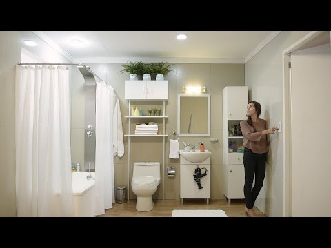 Video: ¿Puede entrar alguna luz en un baño?