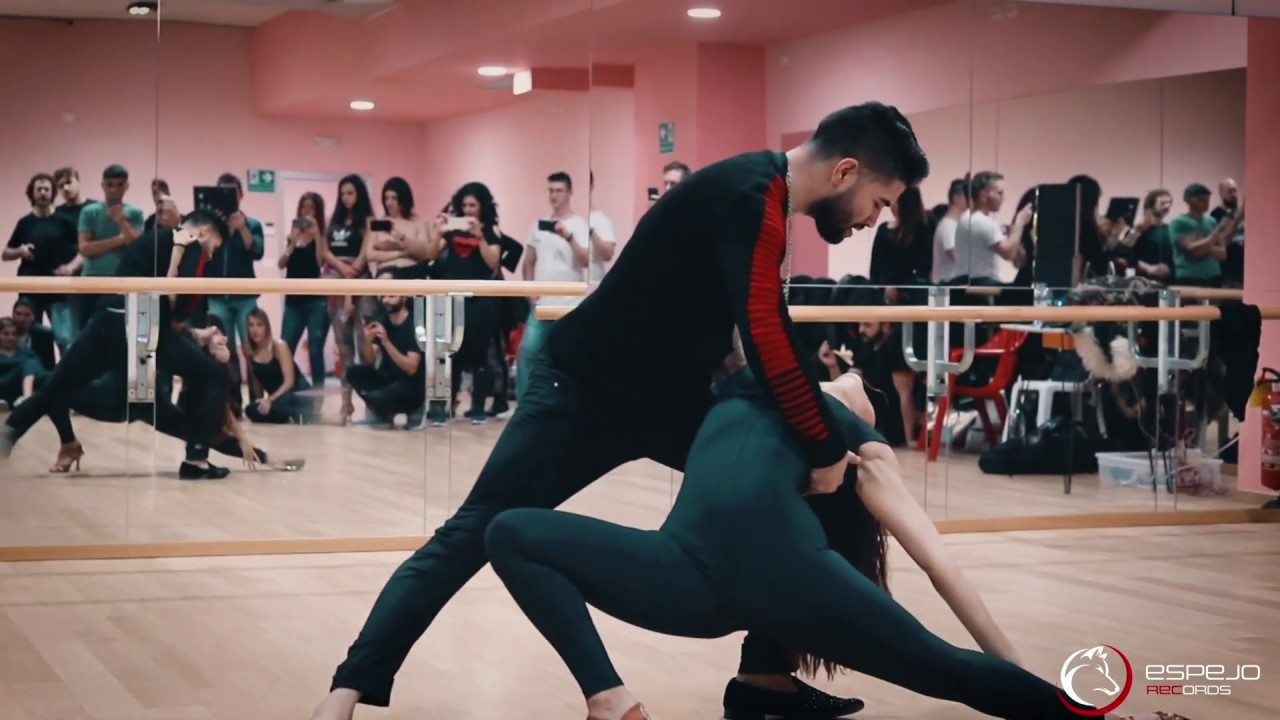 bachata workshop / Marco & Sara style / Perugia 2018 / love dancing