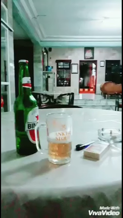 Story wa minum di Hotel Bali