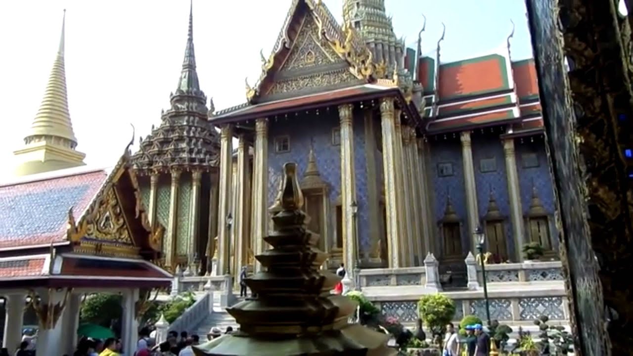 Keindahan Objek Wisata Grand Palace di Bangkok, Thailand