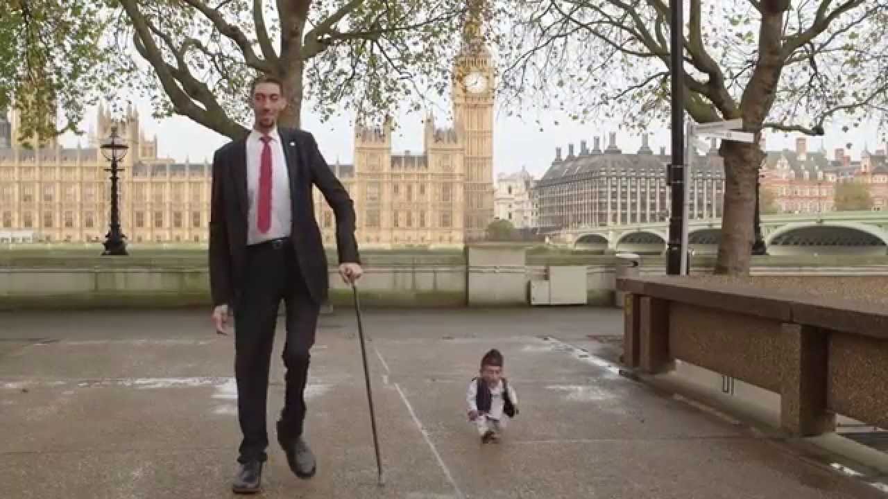 World's Tallest Man - and Shortest too