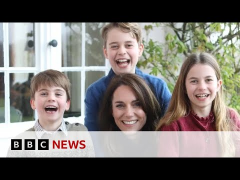 Princess of Wales: First official picture of Kate released since surgery | BBC News