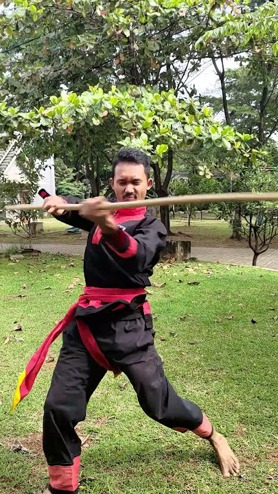 Trick Toya Silat Herri Pras