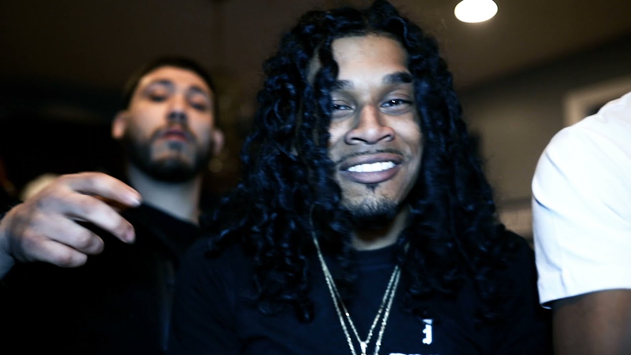 YungE x Papa9 - Steff N Klay ( SHOT BY GHOST ) bekijken op YouTube YungE x Papa9 - Steff N Klay ( SHOT BY GHOST ) bekijken op YouTube