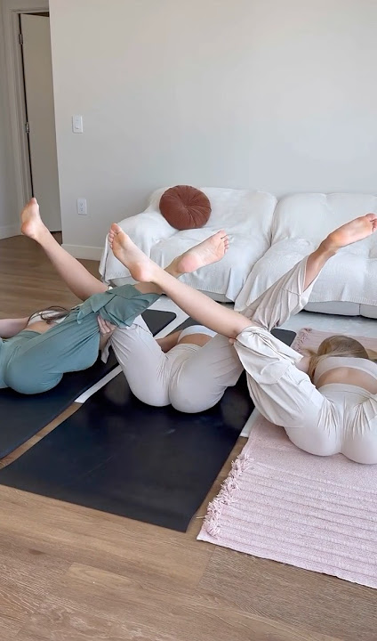 Deep Leg Yoga Stretch with @Bell.Lillia