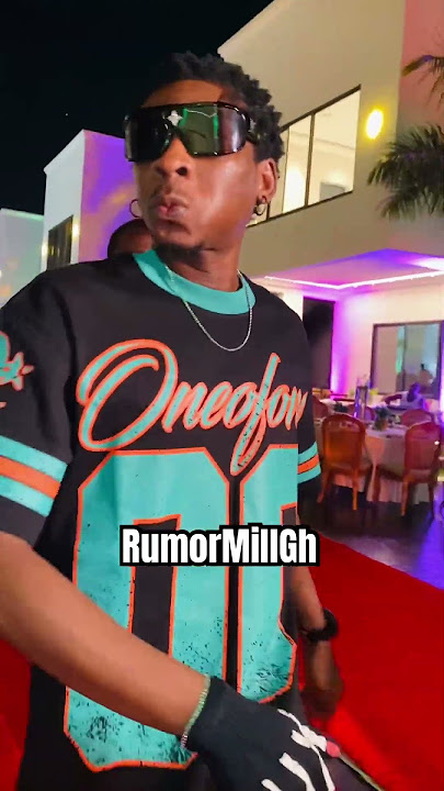 Mugeez Representing at the launch of JBC properties inside East Legon #ghanacelebraties Raatata 😂